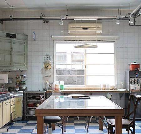 City Hut 1828 ไถหนาน ภายนอก รูปภาพ