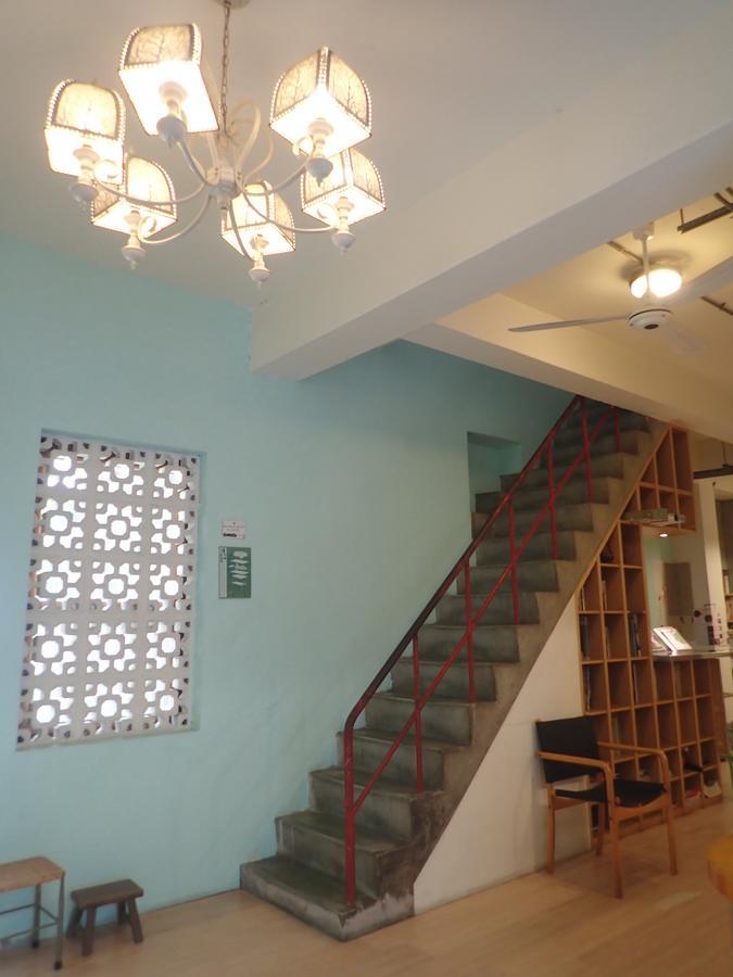 City Hut 1828 ไถหนาน ภายนอก รูปภาพ